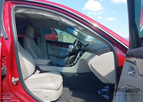 2011 Cadillac Cts Luxury z USA, uszkodzony, nr VIN 1G6DE5EY8B0146960